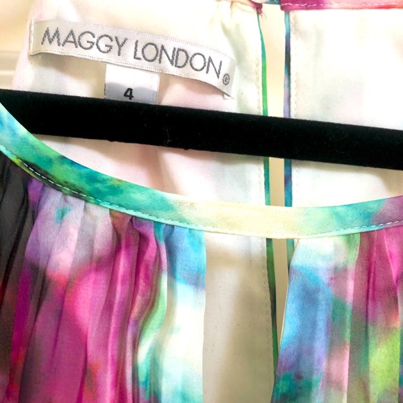 Summer Dress - A line - Picture 3 of 4